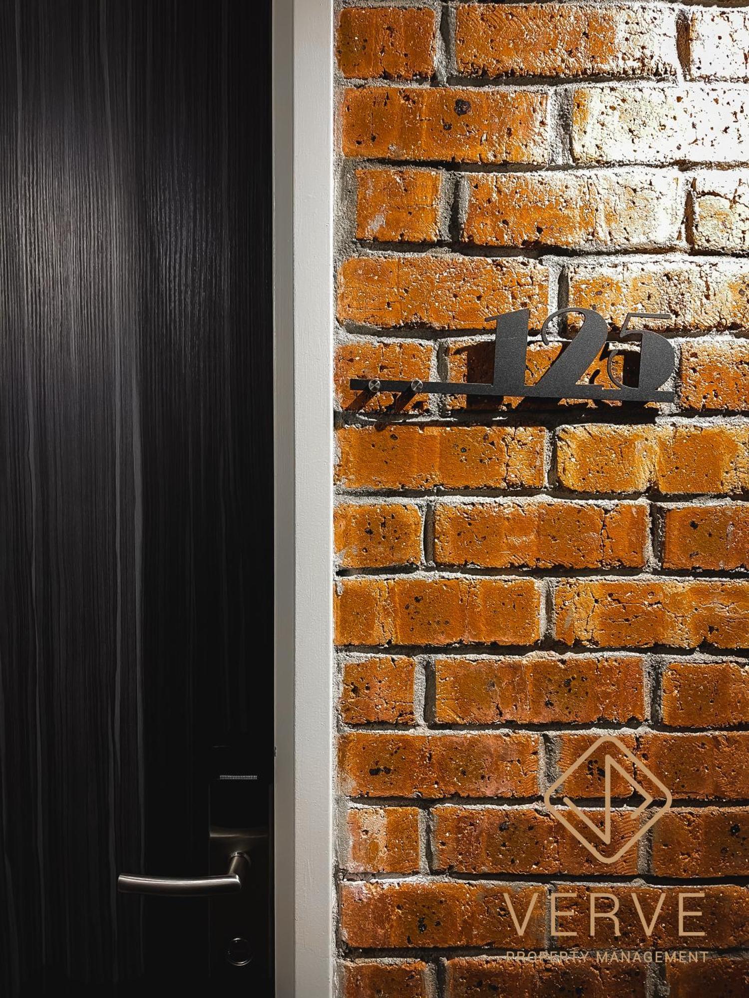 Brick Box Ipoh By Verve Luaran gambar